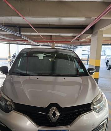 RENAULT CAPTUR 1.6 16V SCE FLEX LIFE X-TRONIC RENAULT CAPTUR 1.6 16V SCE FLEX LIFE X-TRONIC
